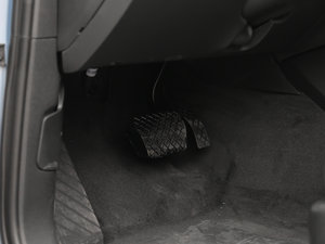 2017Plus 40 TFSI g g