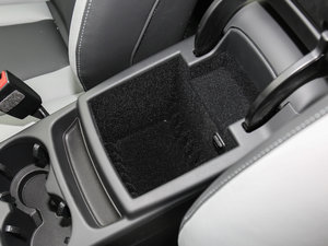 2017Plus 40 TFSI g g