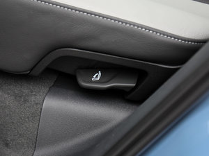 2017Plus 40 TFSI g(sh) g