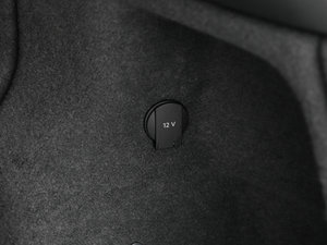 2017Plus 40 TFSI g g