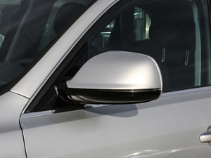 2017Plus 40 TFSI Mȡ ^