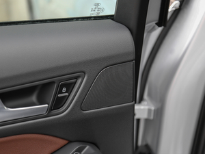 2017Plus 40 TFSI Mȡ g