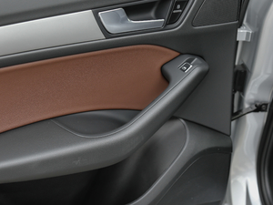 2017Plus 40 TFSI Mȡ g