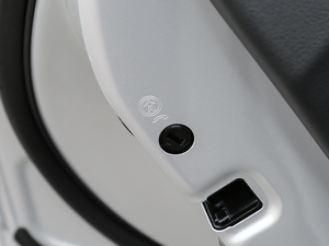 2017Plus 40 TFSI Mȡ g