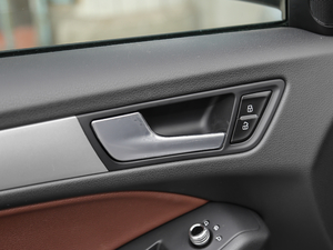 2017Plus 40 TFSI Mȡ g