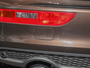 2017Plus 40 TFSI Mȡ ^