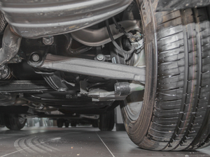 2017Plus 40 TFSI Mȡ ^