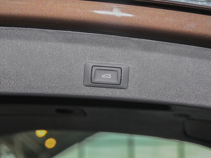 2017Plus 40 TFSI Mȡ g