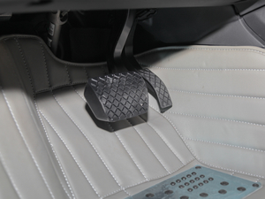 2017Plus 40 TFSI Mȡ g