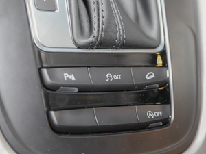 2017Plus 40 TFSI Mȡ g