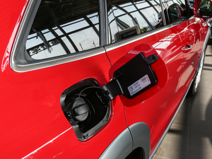 2017Plus 40 TFSI m w