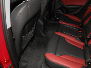 2017Plus 40 TFSI m g