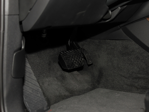 2017Plus 40 TFSI m g