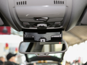 2017Plus 40 TFSI m g