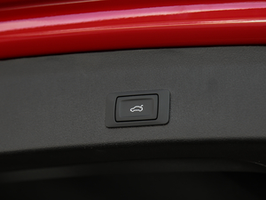 2017Plus 40 TFSI m g