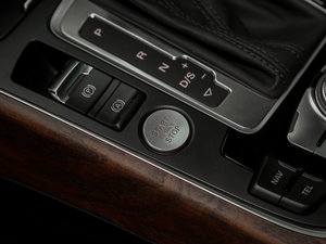 2017Plus 40 TFSI m п؅^(q)