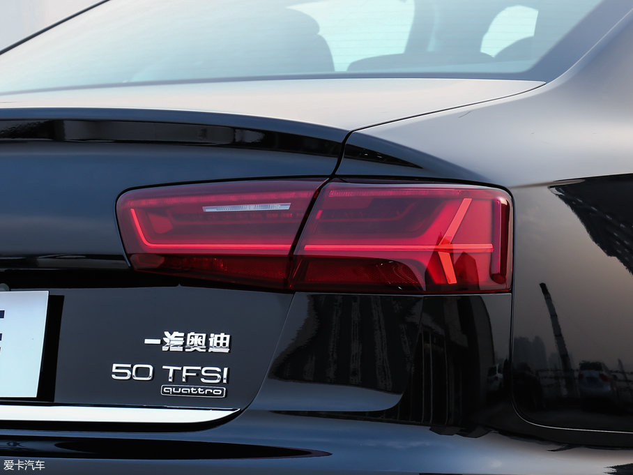 2017WA6L 50 TFSI quattro 