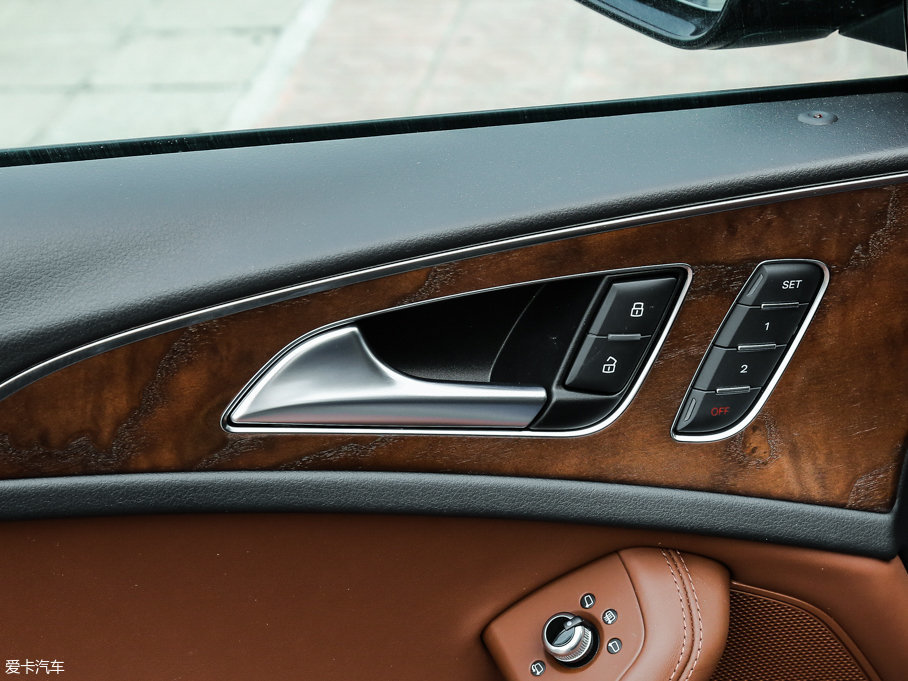 2017WA6L 50 TFSI quattro 