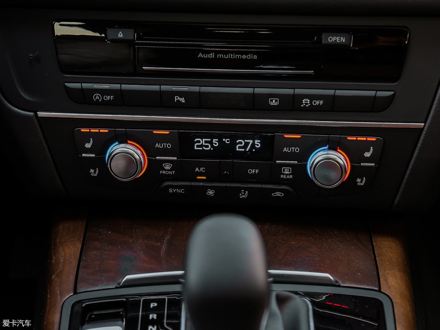 2017WA6L 50 TFSI quattro 