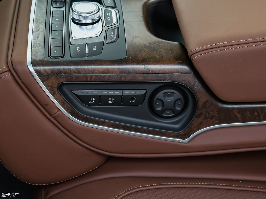 2017WA6L 50 TFSI quattro 