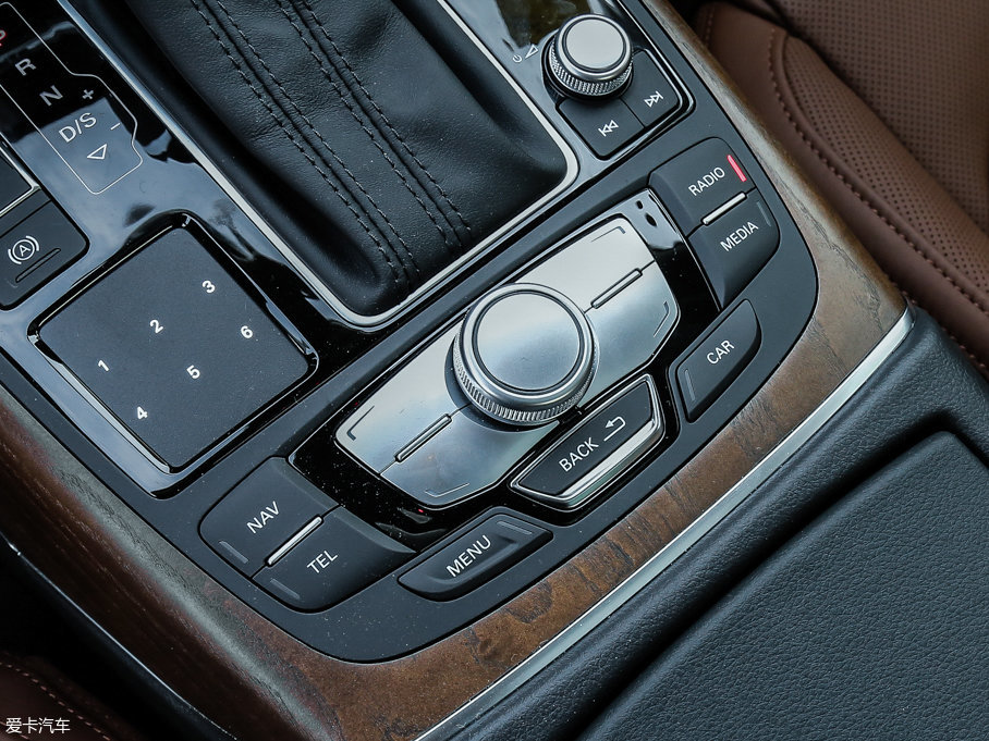 2017WA6L 50 TFSI quattro 