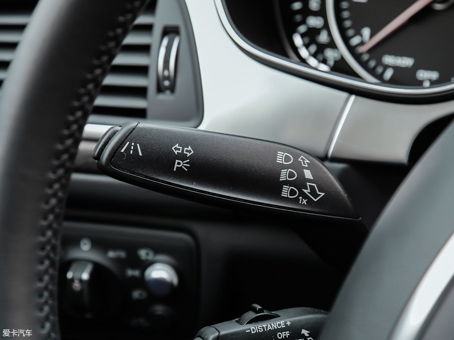 2017WA6L 50 TFSI quattro 