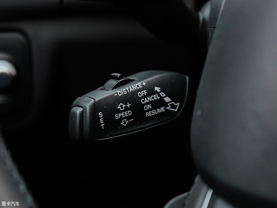 2017WA6L 50 TFSI quattro 