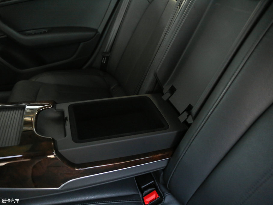 2017?yun)WA6L TFSI m