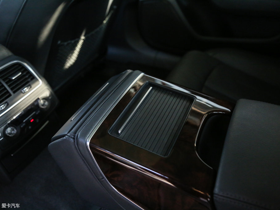 2017?yun)WA6L TFSI m