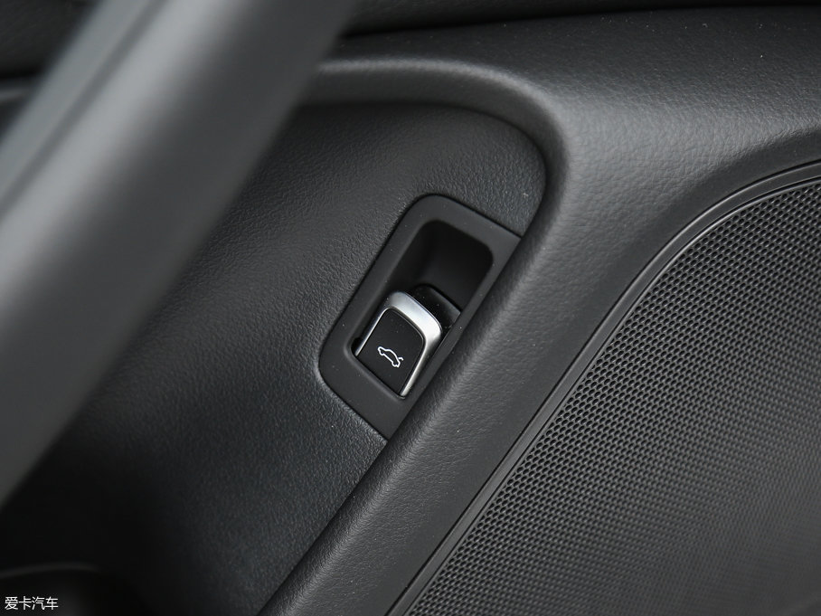 2017WA6L 30 FSI g(sh)