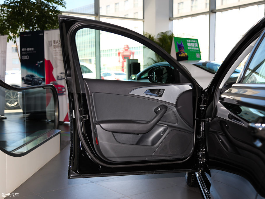 2017��W��A6L TFSI �\����