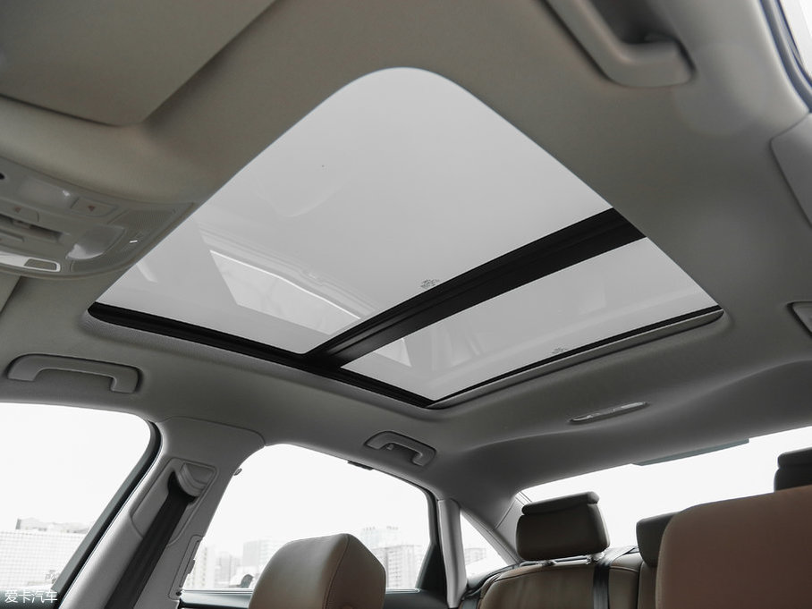 2017WA6L 50 TFSI quattro A