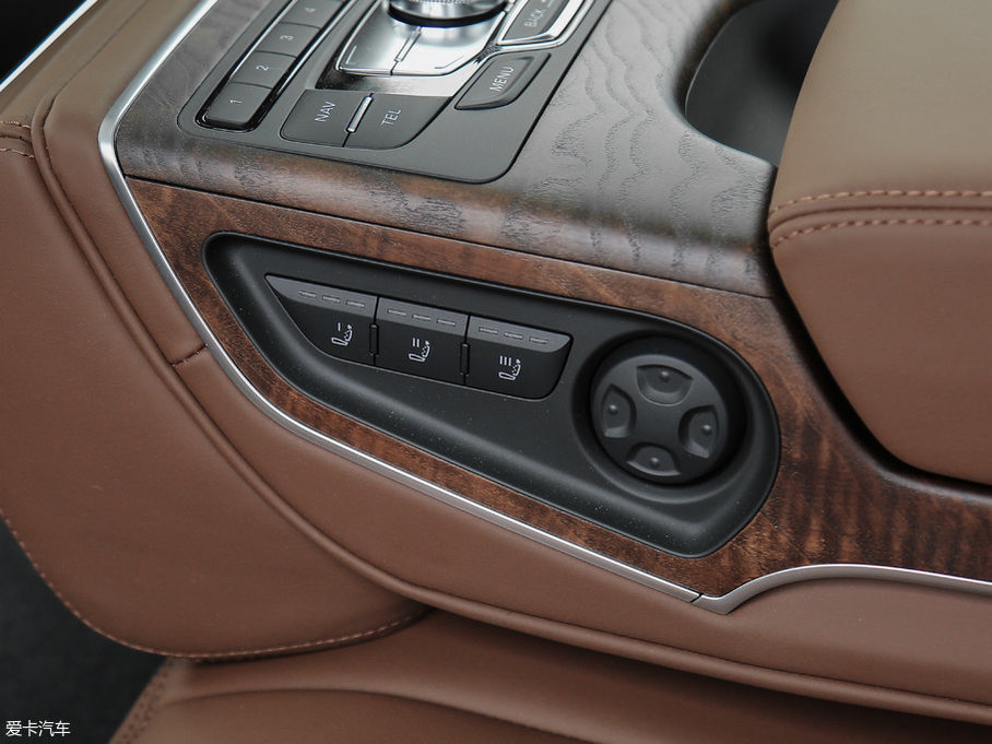 2017WA6L 50 TFSI quattro A