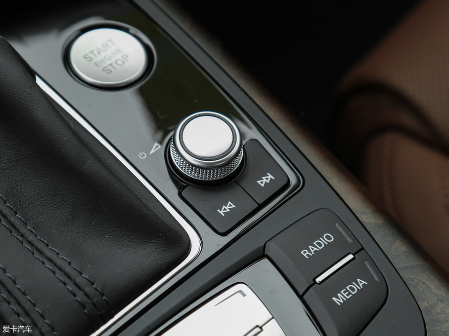 2017WA6L 50 TFSI quattro A