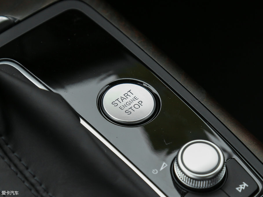 2017WA6L 50 TFSI quattro A