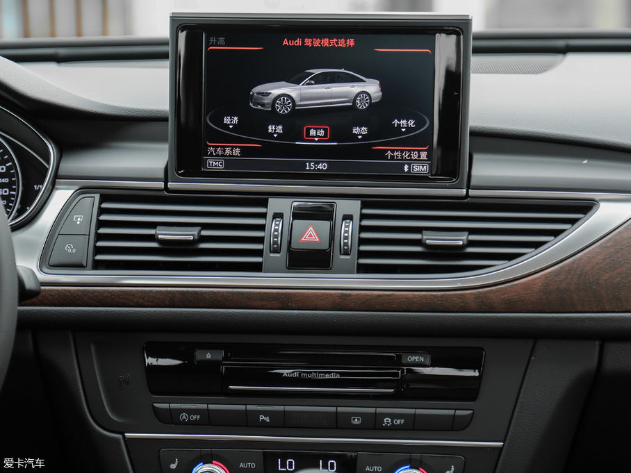 2017WA6L 50 TFSI quattro A