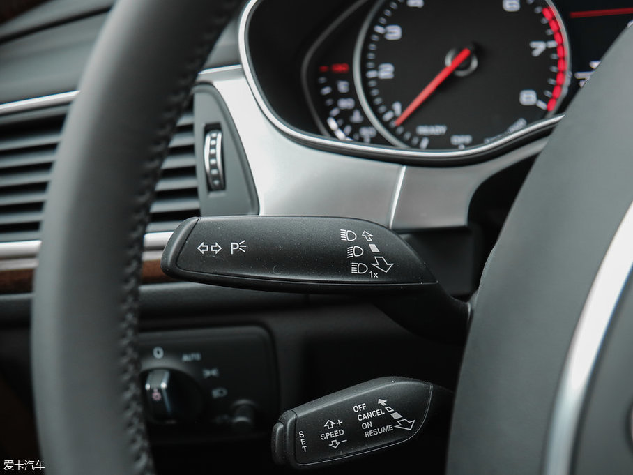 2017WA6L 50 TFSI quattro A