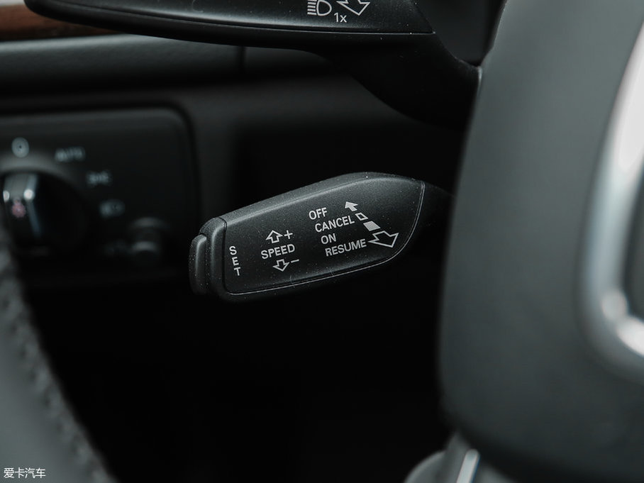 2017WA6L 50 TFSI quattro A