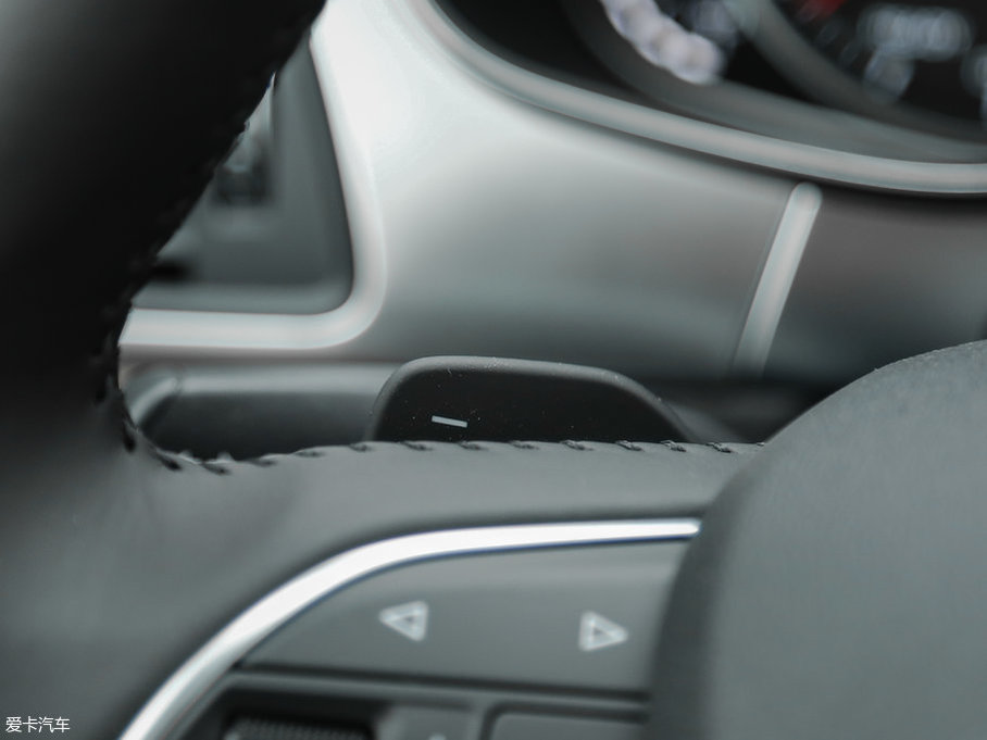 2017?yun)WA6L 50 TFSI quattro A