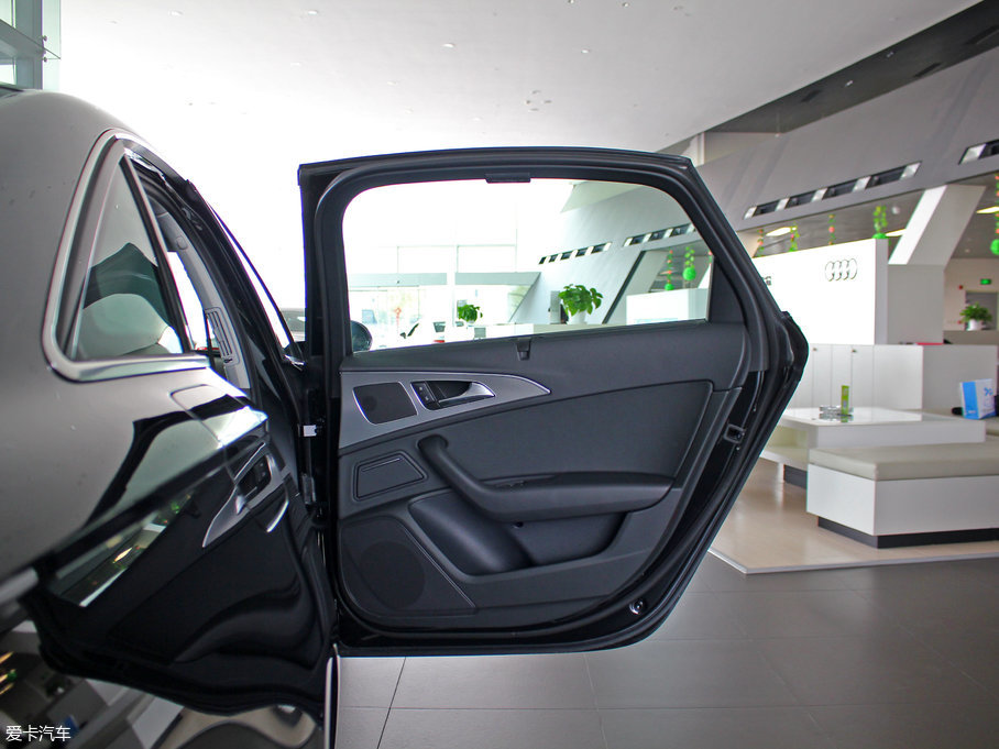 2017?yun)WA6L 30 FSI g(sh)