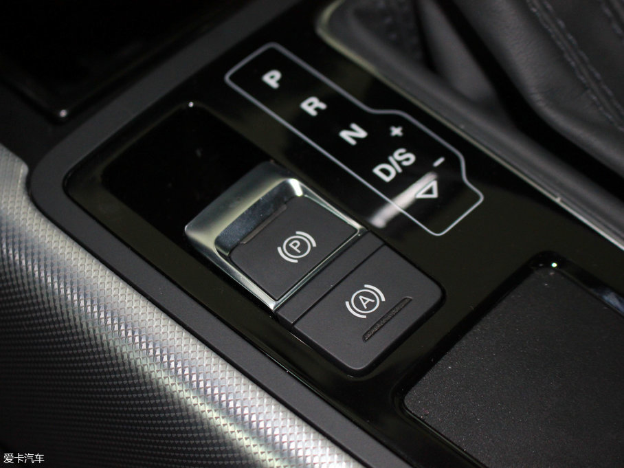 2017?yun)WA6L 30 FSI g(sh)