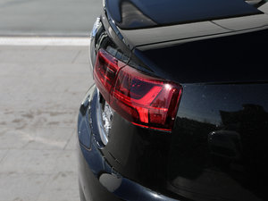 201745 TFSI quattro \ ^