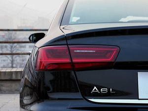 201750 TFSI quattro  ^