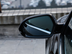 201750 TFSI quattro  ^