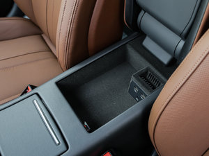 201750 TFSI quattro  g