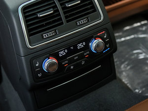 201750 TFSI quattro  g