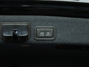 201750 TFSI quattro  g