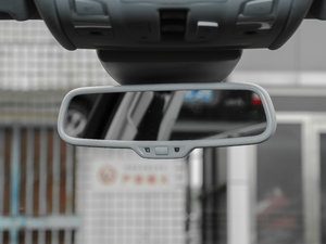 201750 TFSI quattro A ܇(ni)ҕR