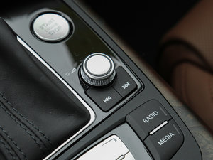 201750 TFSI quattro A {