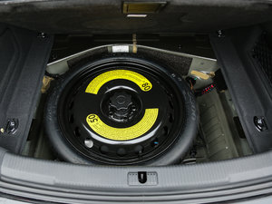 201750 TFSI quattro A ̥